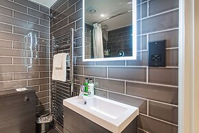 The George Hotel, Amesbury, Wiltshire