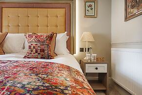 The George Hotel, Amesbury, Wiltshire