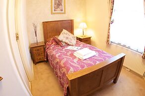 George & Pilgrims Hotel