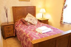 George & Pilgrims Hotel