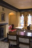 George & Pilgrims Hotel