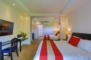 Shana by the Beach Manuel Antonio