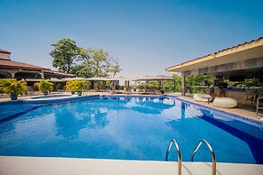 Shana by the Beach Manuel Antonio