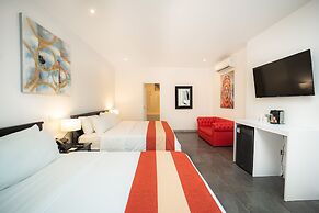 Shana by the Beach Manuel Antonio