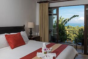 Shana by the Beach Manuel Antonio