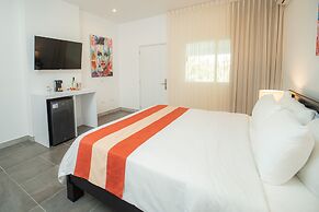 Shana by the Beach Manuel Antonio