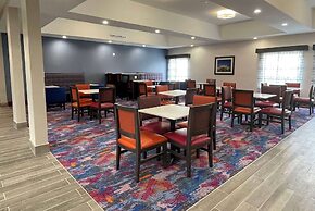 La Quinta Inn and Suites by Wyndham Schertz-San Antonio-Selma