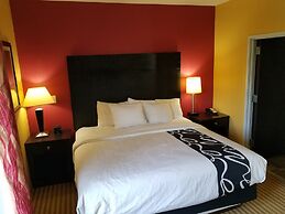 La Quinta Inn & Suites by Wyndham Atlanta-Union City