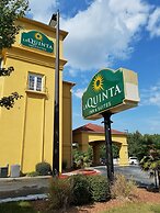 La Quinta Inn & Suites by Wyndham Atlanta-Union City