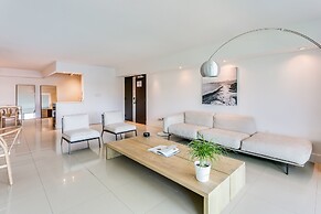 Beach Haus Bal Harbour