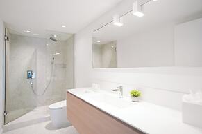Beach Haus Bal Harbour