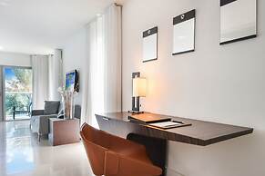 Beach Haus Bal Harbour