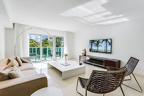 Beach Haus Bal Harbour