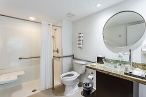 Beach Haus Bal Harbour