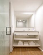 Beach Haus Bal Harbour