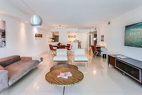 Beach Haus Bal Harbour