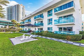 Beach Haus Bal Harbour