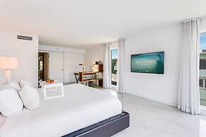 Beach Haus Bal Harbour