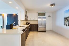 Beach Haus Bal Harbour