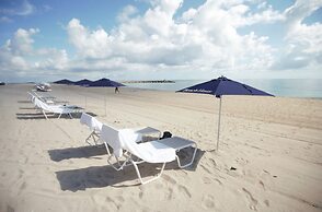 Beach Haus Bal Harbour