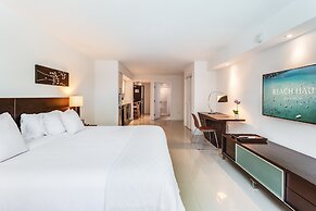 Beach Haus Bal Harbour