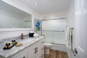 Beach Haus Bal Harbour