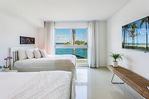 Beach Haus Bal Harbour