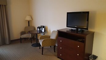 Holiday Inn Express & Suites Antigo by IHG