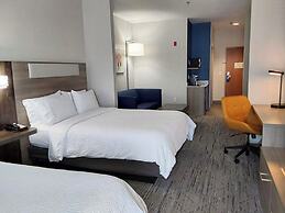 Holiday Inn Express & Suites Antigo by IHG