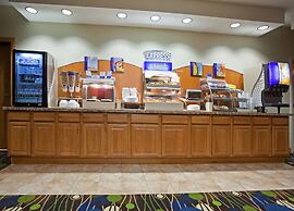 Holiday Inn Express & Suites Antigo by IHG