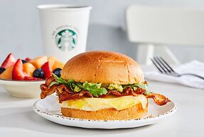 Courtyard by Marriott Miami West/ FL Turnpike