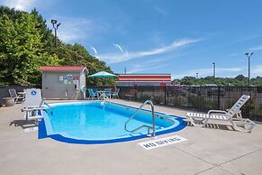 Econo Lodge Inn & Suites Rockmart