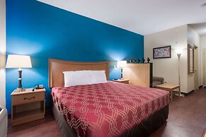Econo Lodge Inn & Suites Rockmart