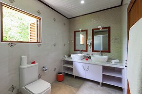 The Islander Hotel