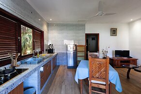 The Islander Hotel