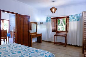 The Islander Hotel