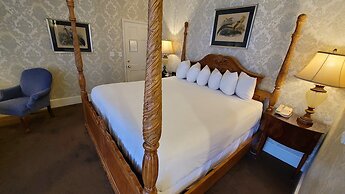 The General Palmer Hotel