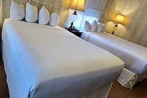 The General Palmer Hotel