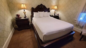 The General Palmer Hotel