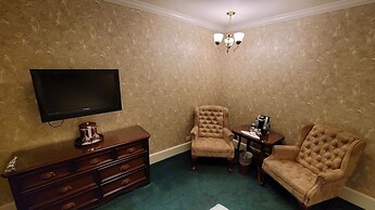 The General Palmer Hotel