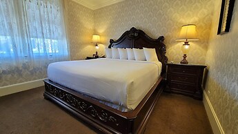 The General Palmer Hotel