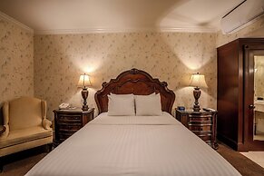 The General Palmer Hotel