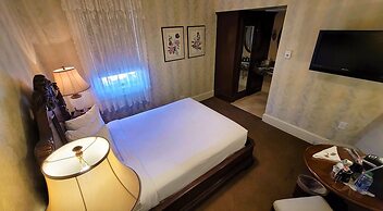 The General Palmer Hotel