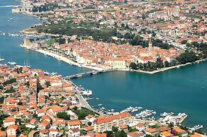 Hotel Trogir Palace