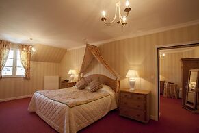Le Fleuray Hotel & Restaurant