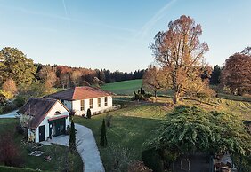 Schlossgut Oberambach BioHotel und Vitalzentrum