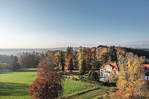 Schlossgut Oberambach BioHotel und Vitalzentrum