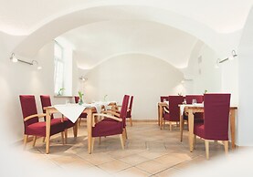 Schlossgut Oberambach BioHotel und Vitalzentrum