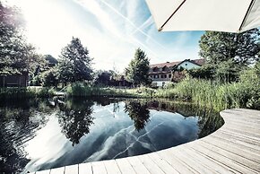 Schlossgut Oberambach BioHotel und Vitalzentrum