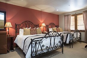 Silver Baron Lodge at Deer Valley